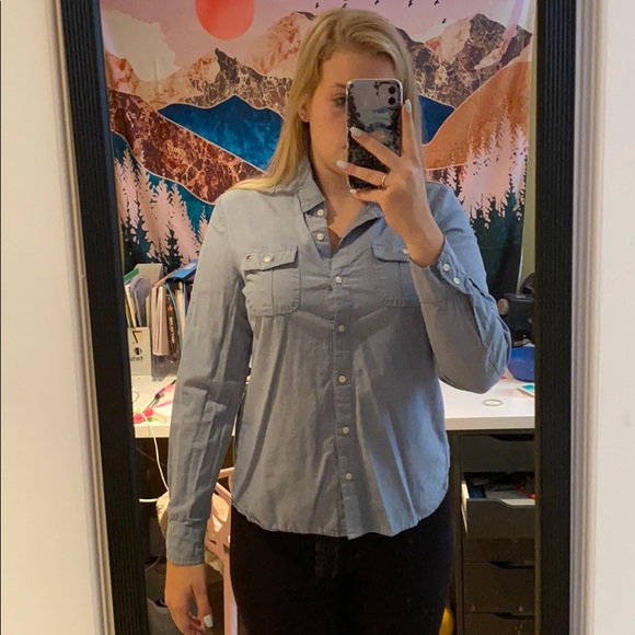 Button down Shirt - Picture 4 of 4